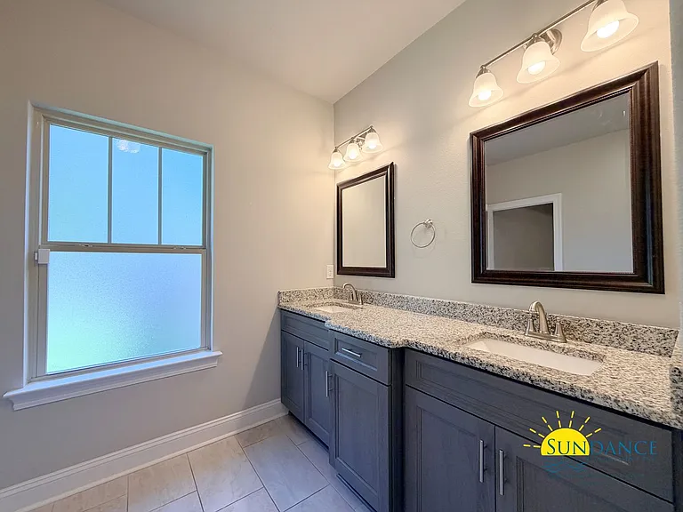 2510 Tree Feather Ct — Photo 16