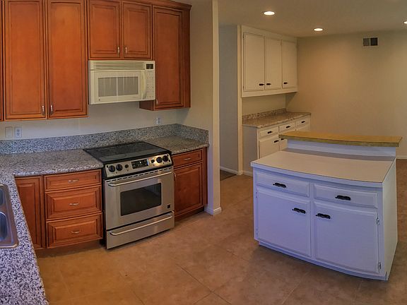 Kitchen to dining area