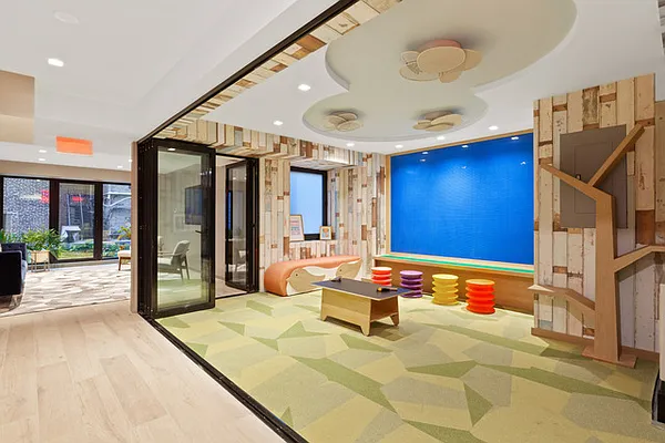 Rented by Compass | media 41