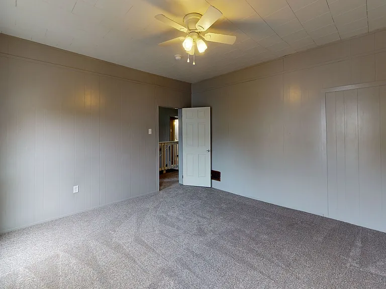 33 Westminster Avenue — Photo 14