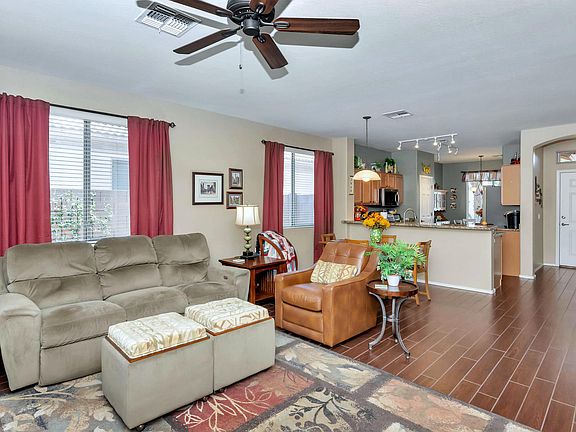 3rd image of 9048 W Bluefield Ave