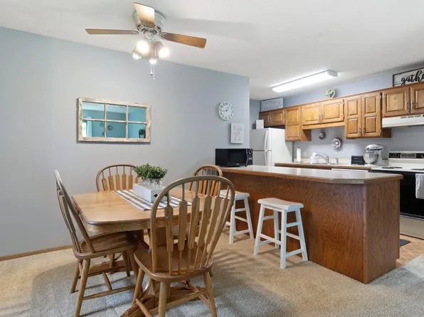 11189 Edgewood Cir N, Champlin, MN 55316