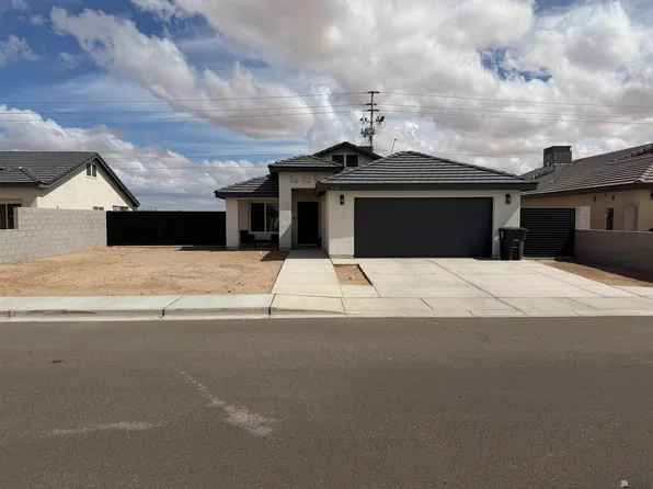353 N 23rd Trl, San Luis, AZ 85336