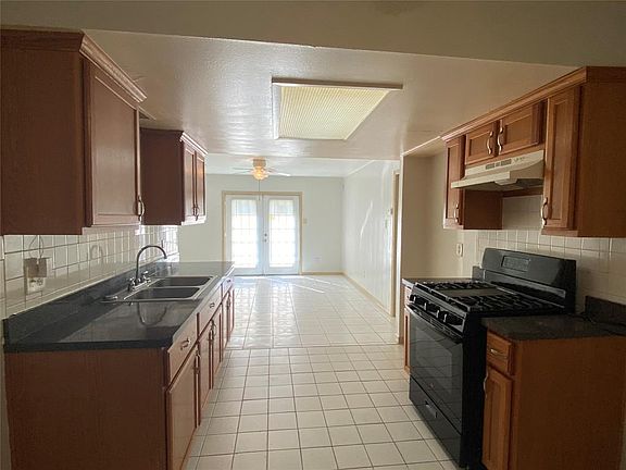 4th image of 9835 Eblen Dr