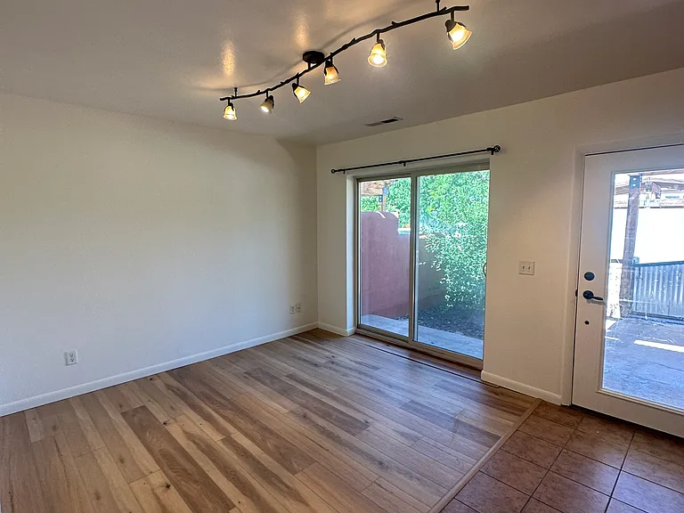 208 E 200 S #2 — Photo 1