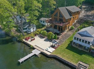 44 3rd St, Brimfield, MA 01010