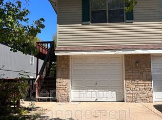 8710 NW 82nd Ter, Kansas City, MO 64152