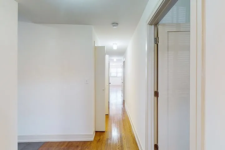 5234-5244 S. Ingleside Avenue — Photo 16