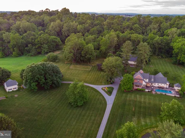 4459 Main St, Conestoga, PA 17516