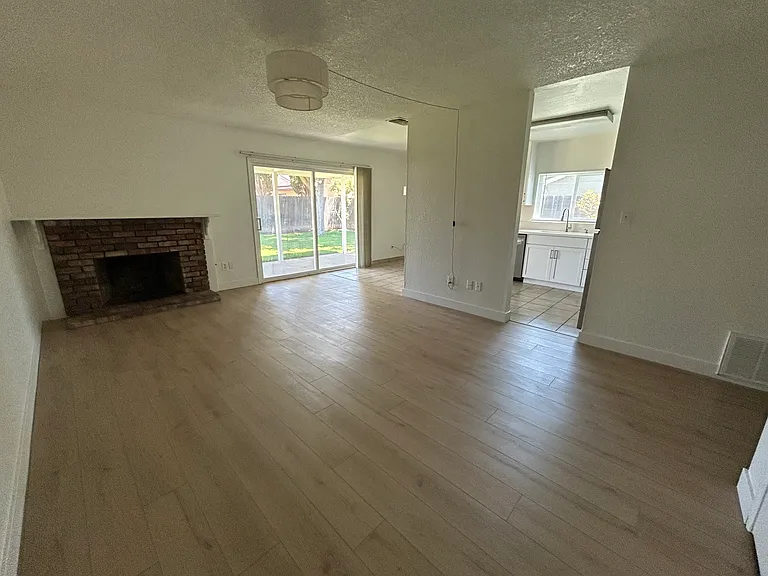 2521 Pescadero Pl — Photo 3