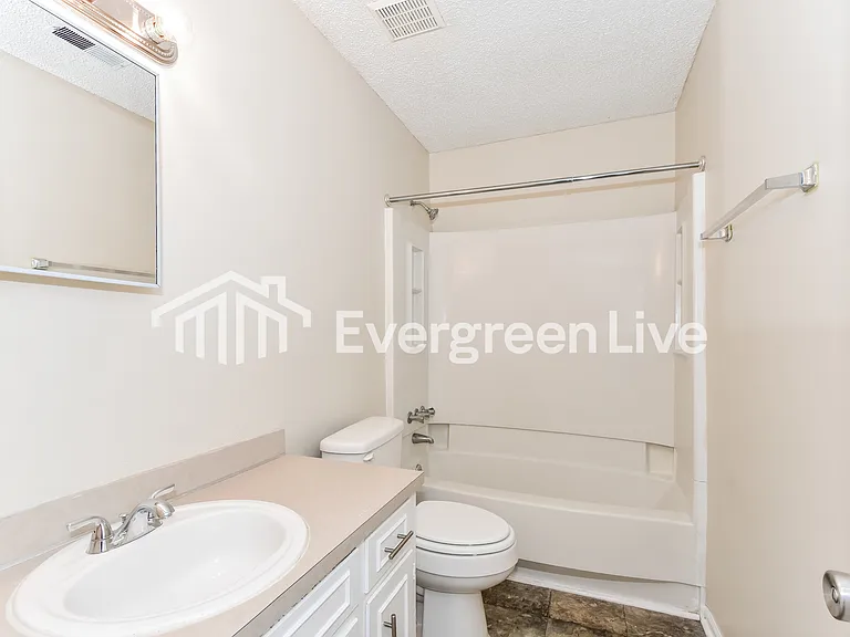 212 Braewick Rd — Photo 8