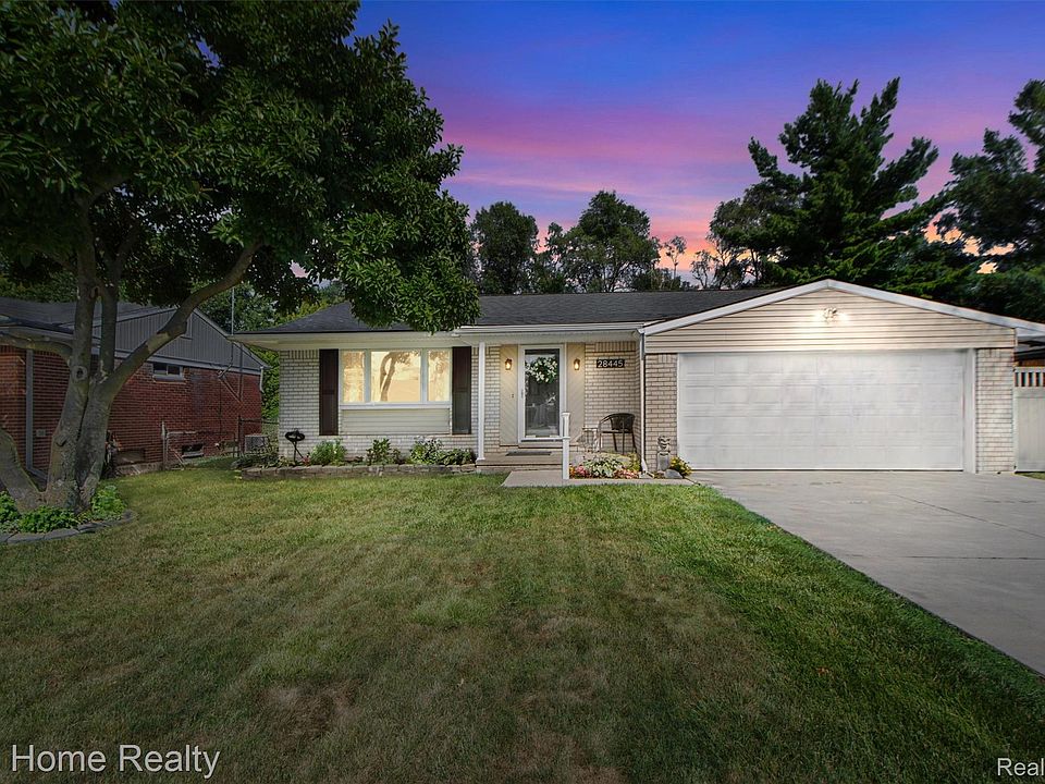 1st image of 28445 Weddel Ave