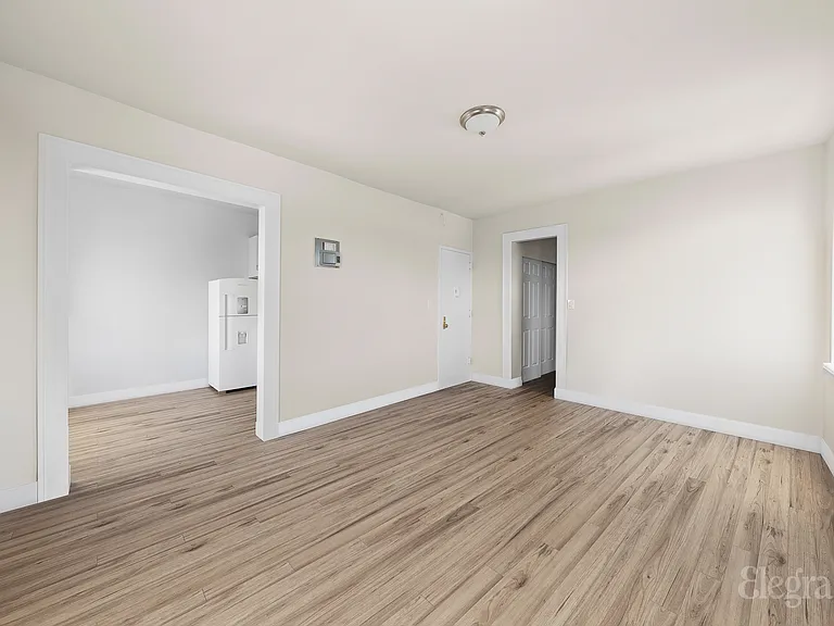 3752 80th St #4C — Photo 3