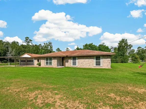 17135 Spindle Oaks Dr, Conroe, TX 77385