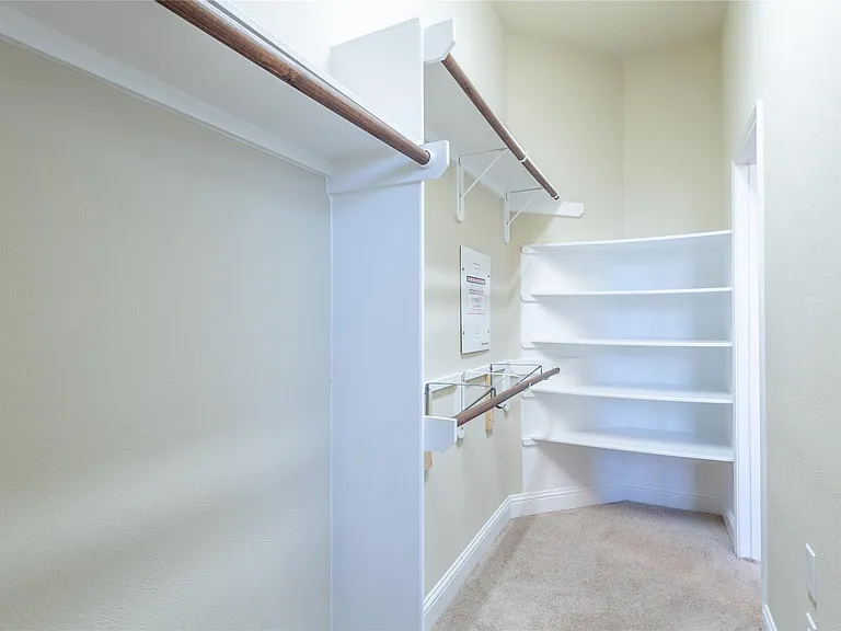 22314 Sheldonwood Ct — Photo 15