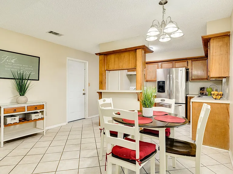 530 Tall Timber Dr — Photo 11