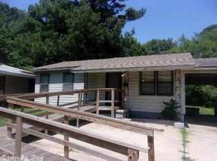 1605 W 12th Ave, Pine Bluff, AR 71603