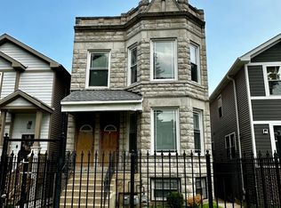 1923 S Sawyer Ave, Chicago, IL 60623