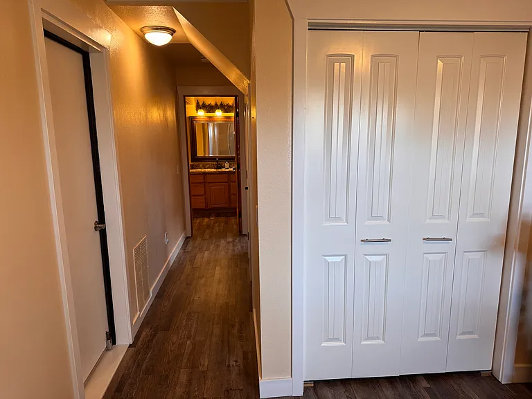 9440 Arlene Dr — Photo 3