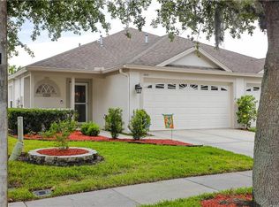 1833 Ravenridge St, Wesley Chapel, FL 33543