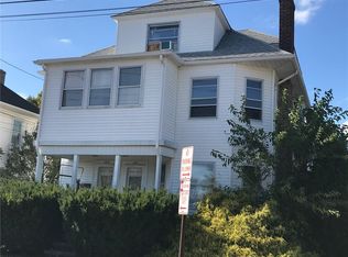 161 Julia St, Cranston, RI 02910