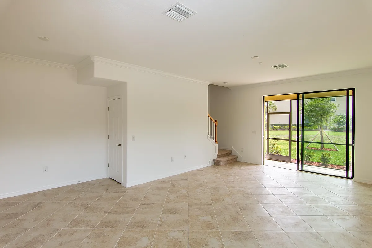Building Photo - 20457 Lagente Cir