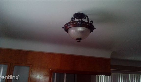 Living Rm Light fix
