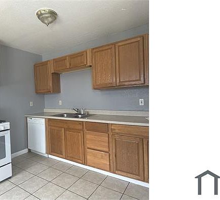 5th image of 137 Wilbur Ave APT 9