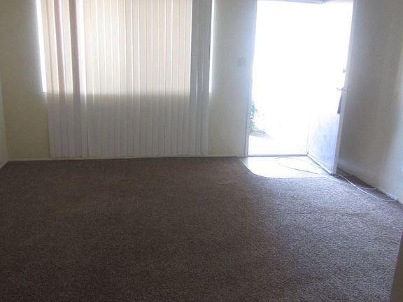2nd image of 1503 Mount Vernon Ave #B