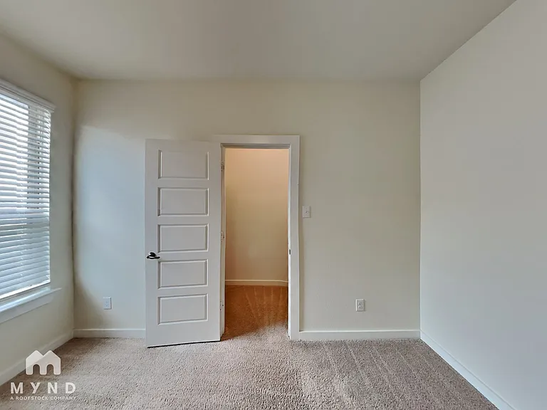 4725 Tanglewood Dr — Photo 15