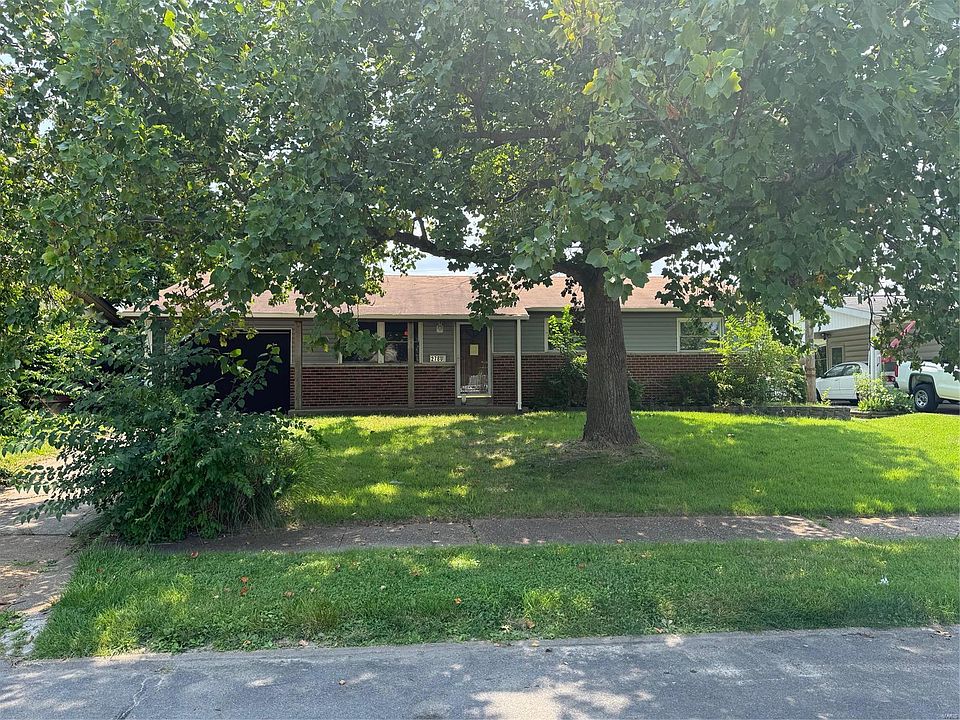 1st image of 2780 Morris Dr