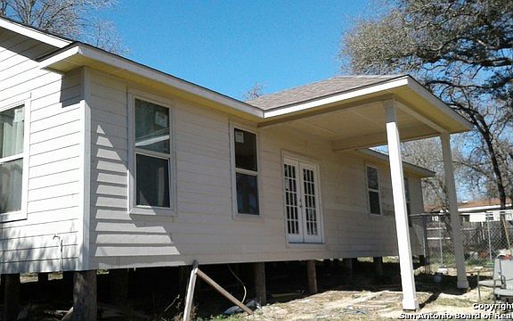 3rd image of 23119 Flat River Dr