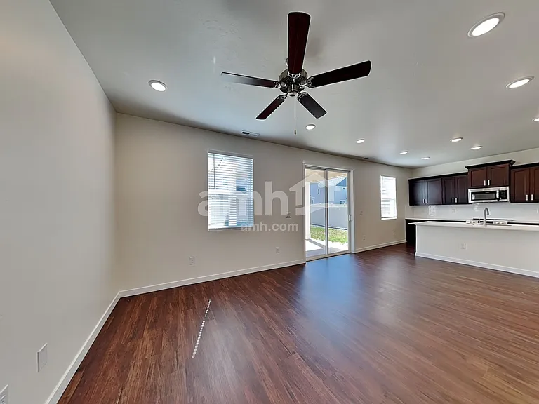 1432 N Garnet Creek Ave — Photo 7