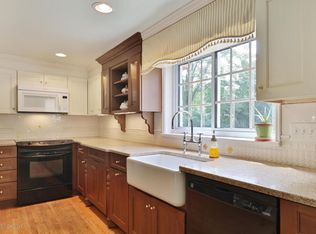 1 William St, Highlands, NJ 07732