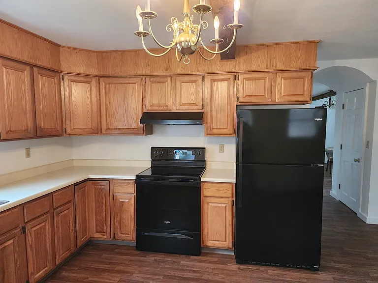 73 Pleasant St #1 — Photo 6