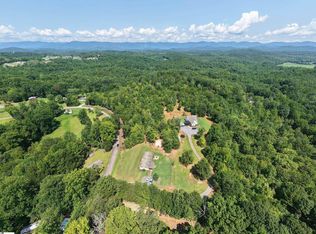 2 Hannon Rd, Marietta, SC 29661