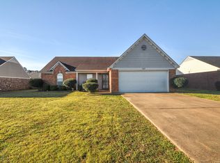 107 Muscadine Dr, Senatobia, MS 38668