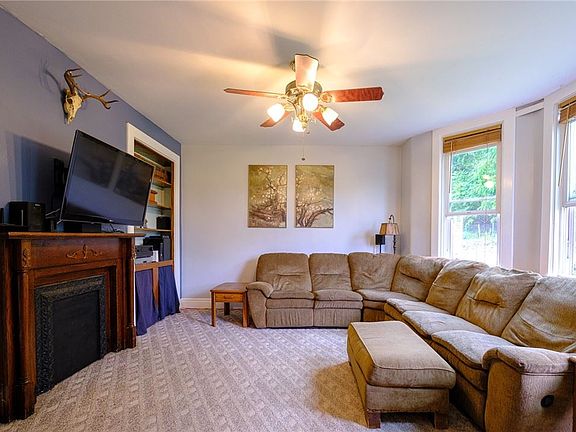 3rd image of 500 Stoneridge Dr