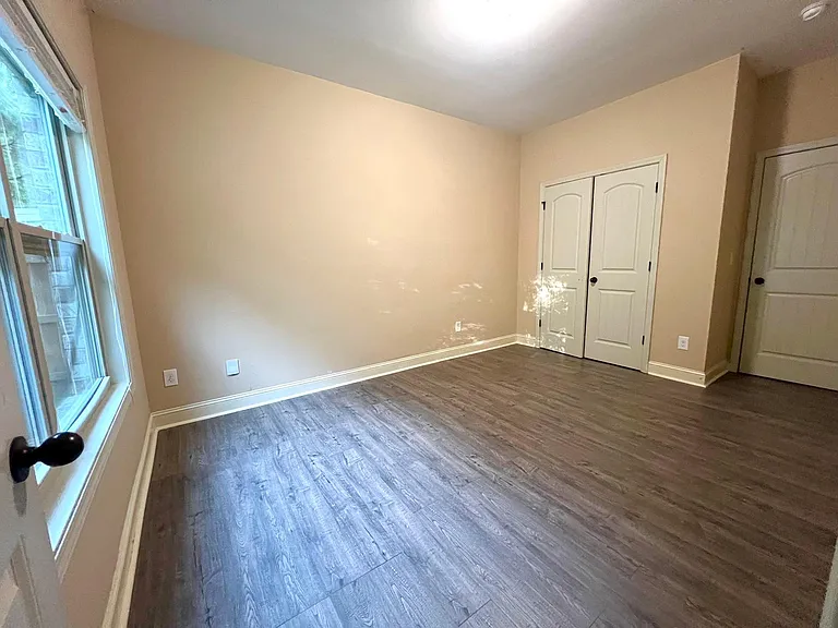 698 Channel Ln — Photo 16