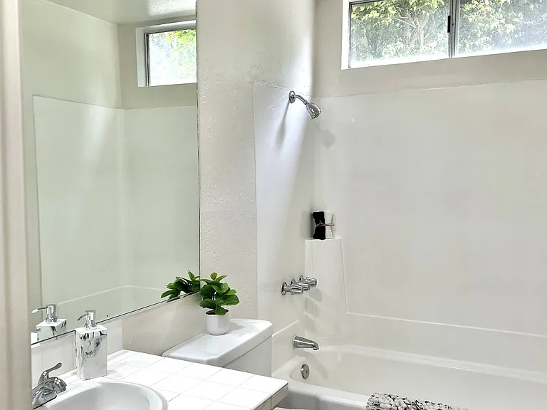 714 Veteran Ave — Photo 14