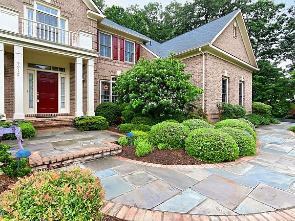2nd image of 9912 Yachthaven Dr