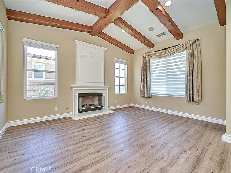 7870 Sanctuary — Photo 3