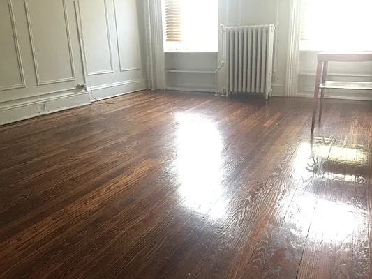 Rented by Alexander Bilu, LREB | media 7