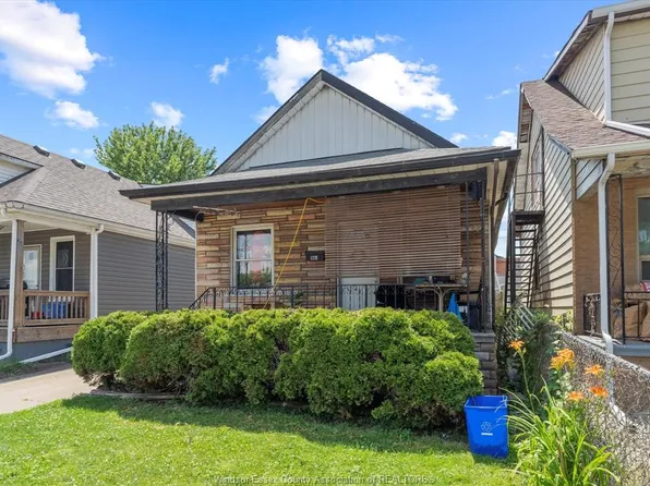 1217 Henry Ford Centre Dr, Windsor, ON N8Y 2T7