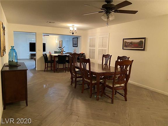 2nd image of 5572 Spiceberry Dr