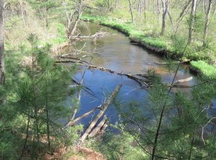 1017 9th Ave #1, Hancock, WI 54943