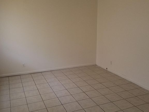2nd image of 1041 N Gary Pl APT 9