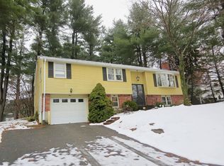 9 Pheasant Hill Run, West Boylston, MA 01583