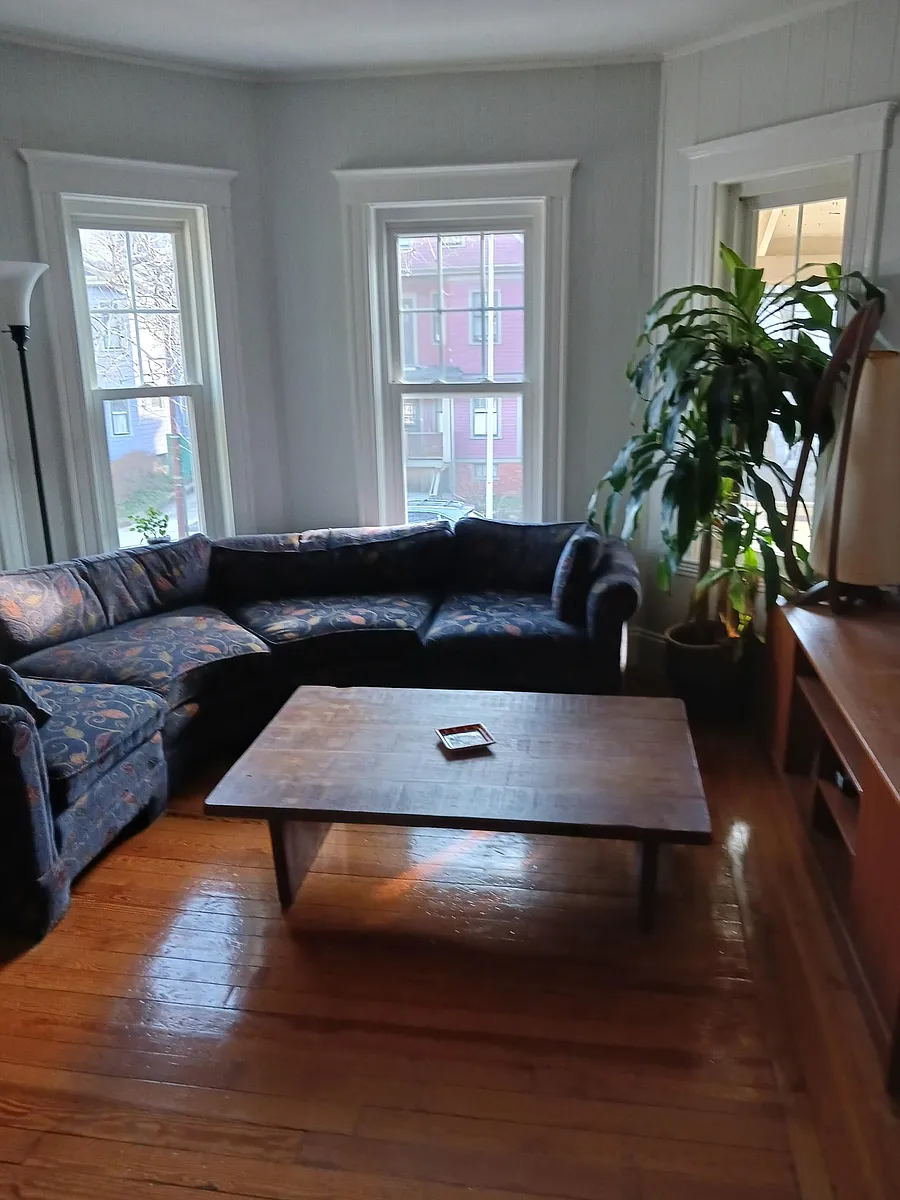 Building Photo - 453 Huron Ave #2