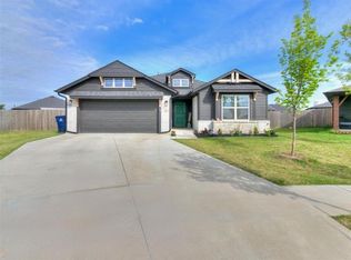 701 Caladium Dr, Yukon, OK 73099